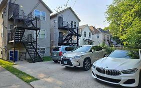 Titi'S Southside Abode